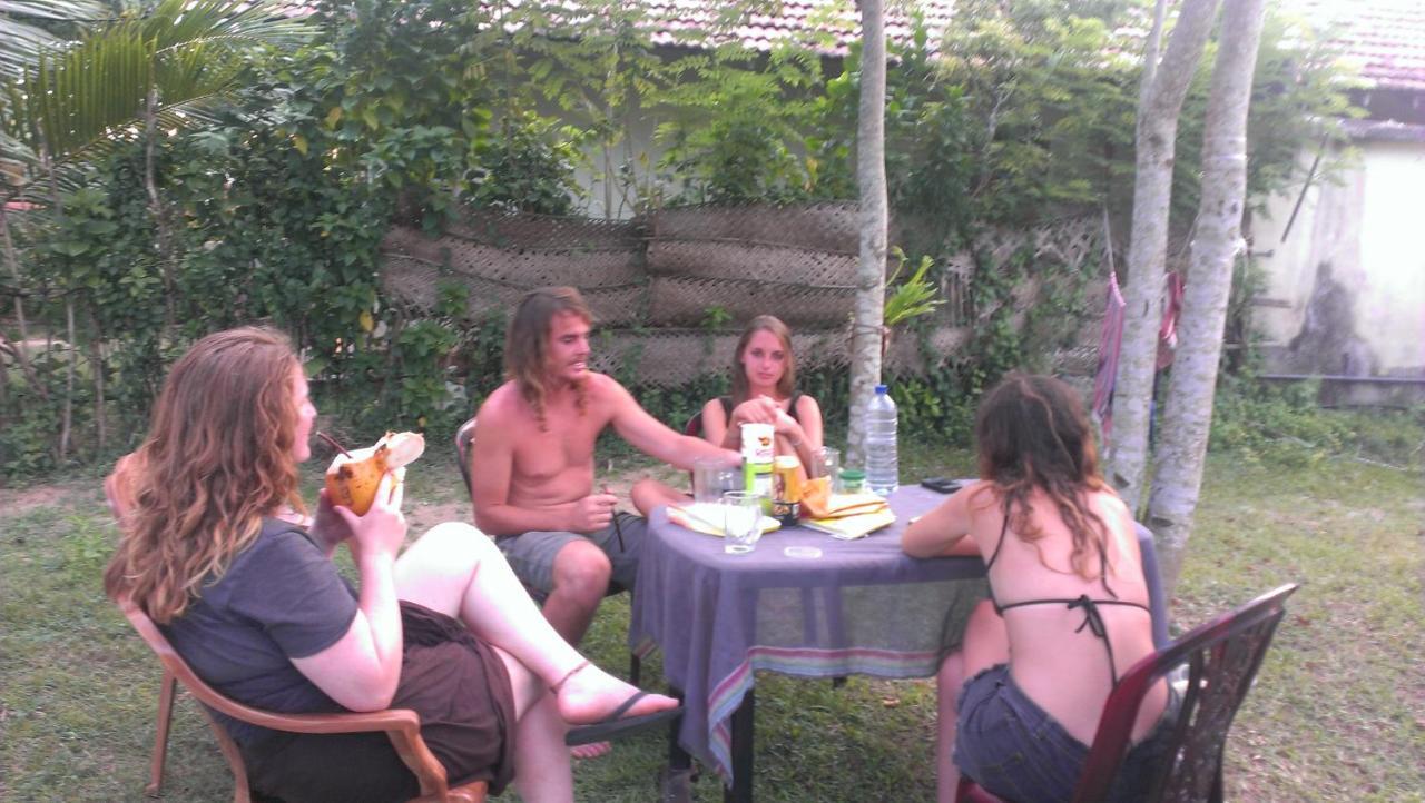 Sundance Surf Coconut Point Ξενοδοχείο Weligama Εξωτερικό φωτογραφία